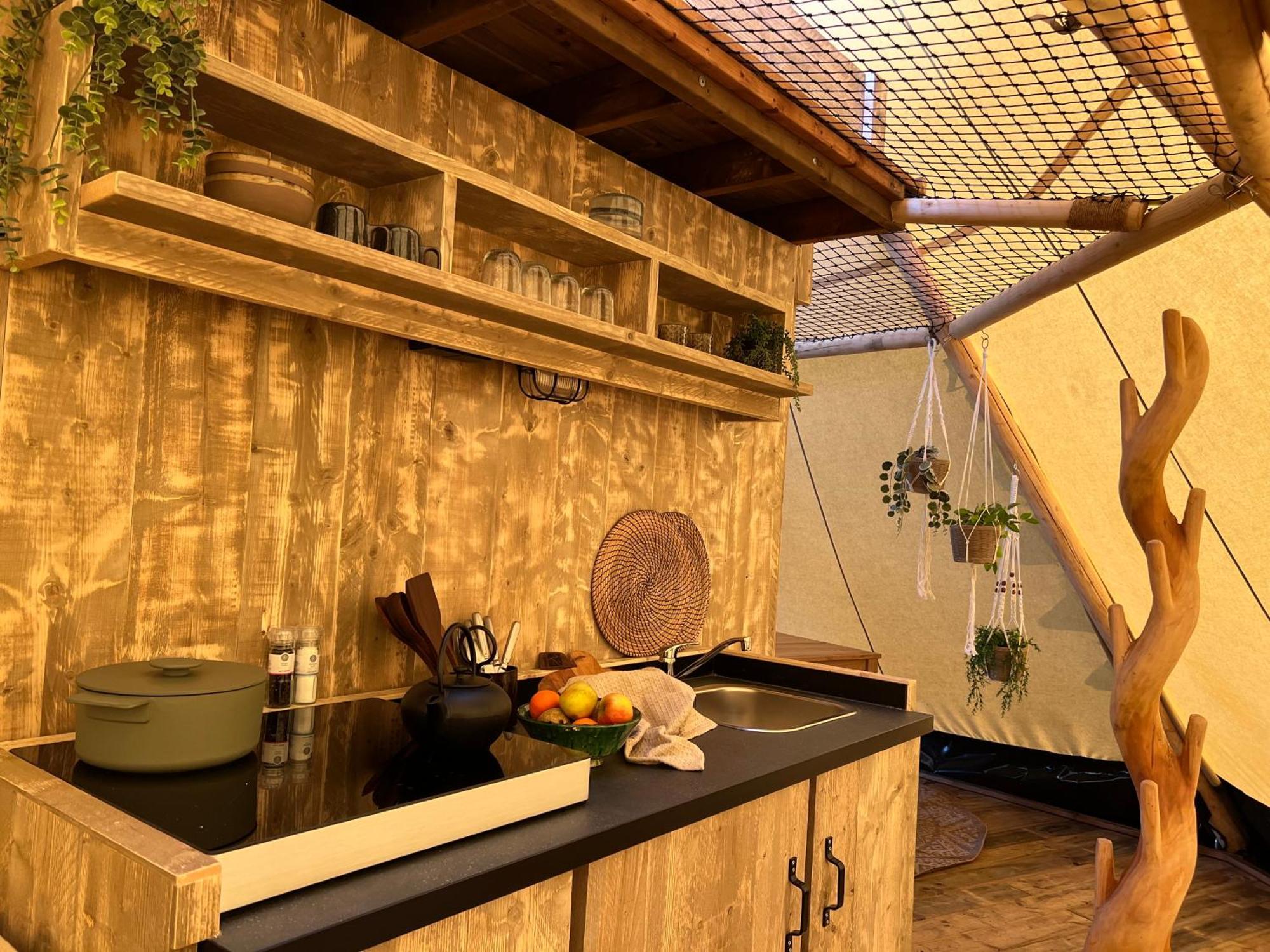 In De Hei Bed & Breakfast Mariahout ภายนอก รูปภาพ
