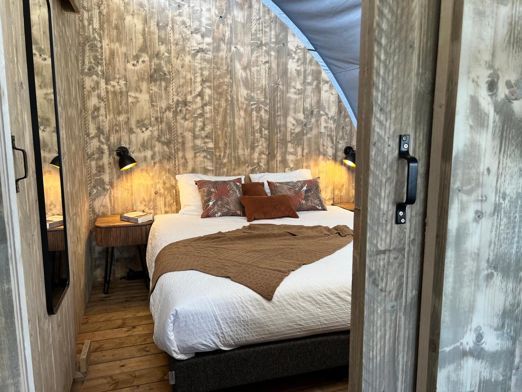 In De Hei Bed & Breakfast Mariahout ภายนอก รูปภาพ