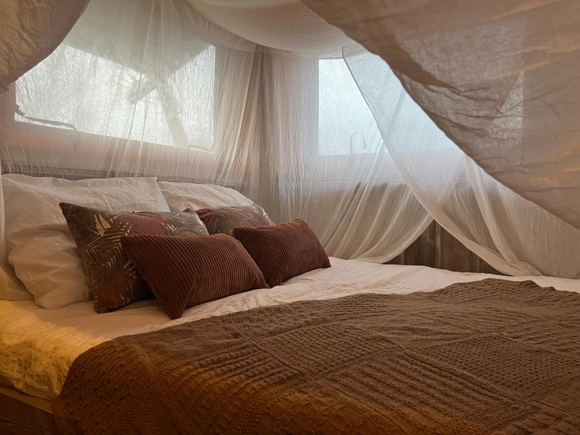 In De Hei Bed & Breakfast Mariahout ภายนอก รูปภาพ